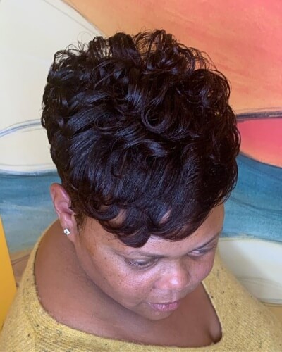 Piecey Mixed Texture Pixie Haircut