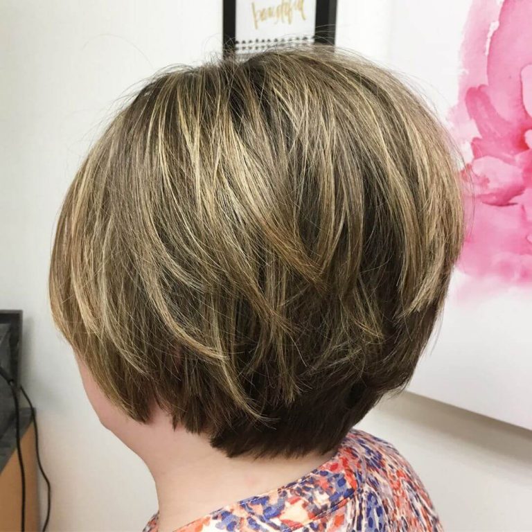 50 Best Short Hairstyles for Round Faces in 2022 (for Various Hair Types)