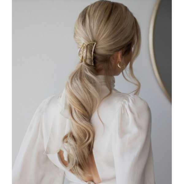 Twisted Low Ponytail With Hair Clamp 