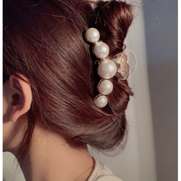Christmas Party Statement Hair Clamp Updo